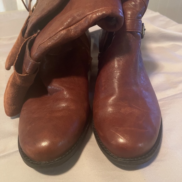 Boots by Me Too - Picture 5 of 8